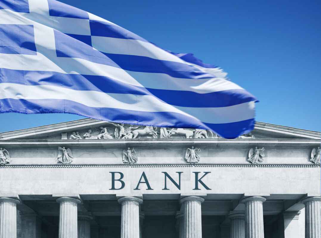 Người nước ngoài có thể mở tài khoản ngân hàng ở Hy Lạp không?