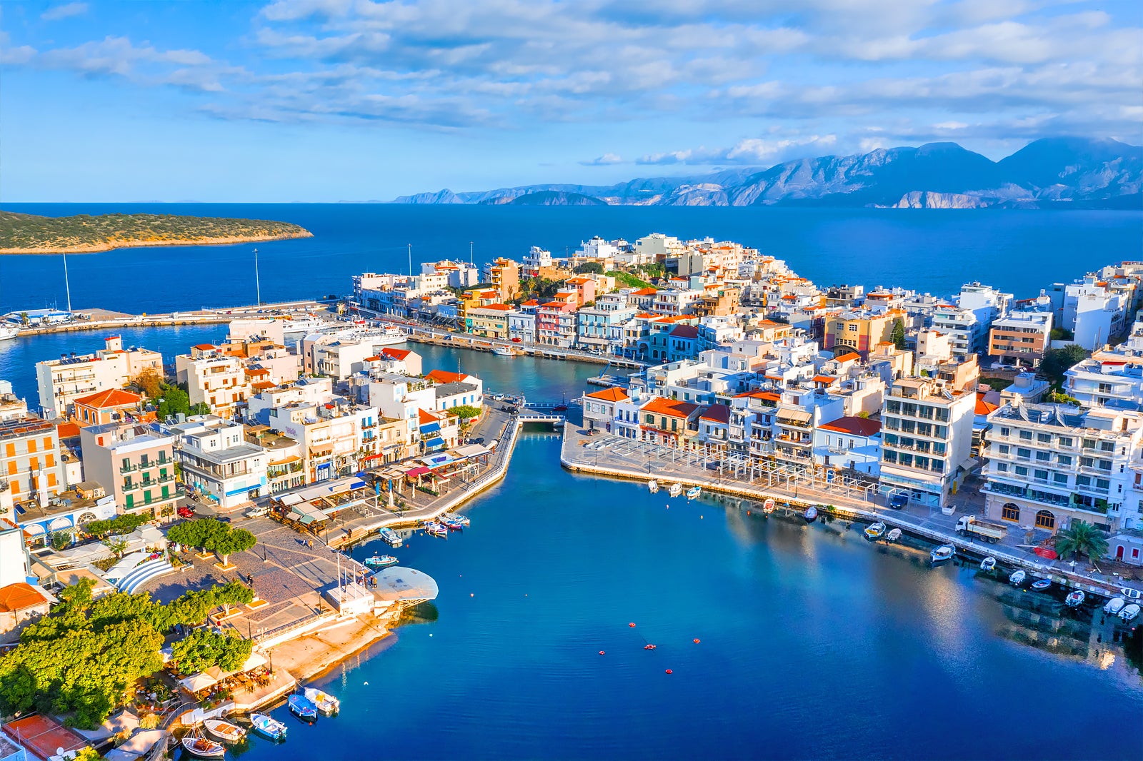 Bảy hòn đảo của Hy Lạp lọt top 20 hòn đảo hàng đầu của châu Âu