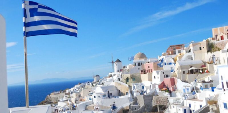 Visa Vàng Hy Lạp và Tây Ban Nha: Đâu là lựa chọn tốt nhất cho đầu tư 2024?